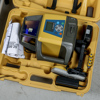 Rotationslaser, Topcon RL-200 2S rotating laser, samt stativ och mätstav