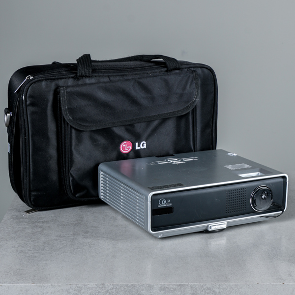 Projektor, LG DX130