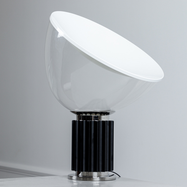 Bordslampa, "Taccia", Achille & Pier Giacomo Castiglioni, Flos, Italien