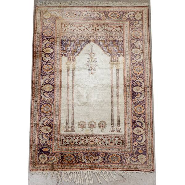Matta, orientalisk, old, silkesinslag, 181x116 cm