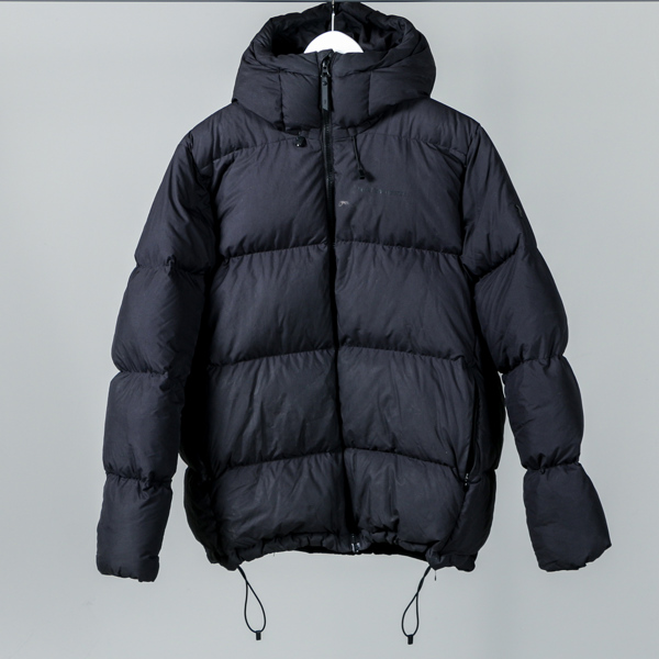 Jacka, Peak Performance, stl M