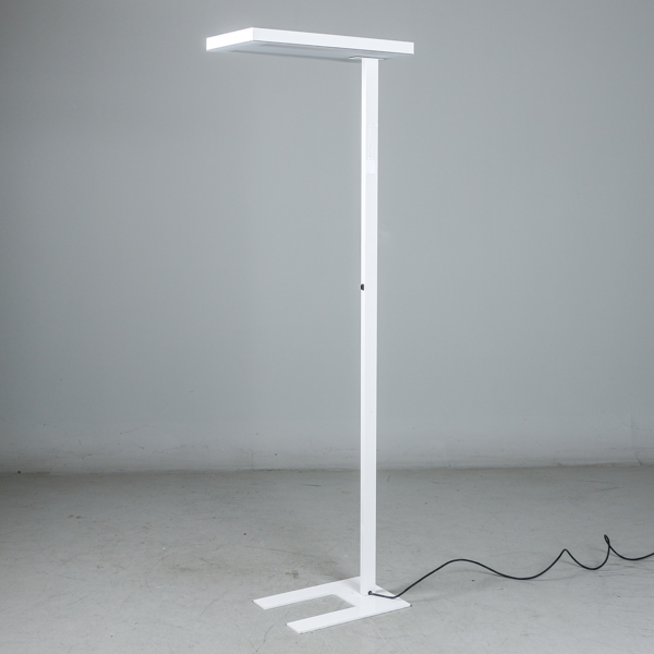 Golvlampa, Luxo, 2000-tal