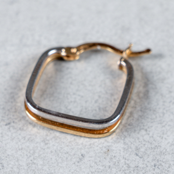 Örhänge, 1st, Guld 18k, 0.8g