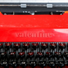 Olivetti Valentine, reseskrivmaskin, Ettore Sottsass och Perry A. King 