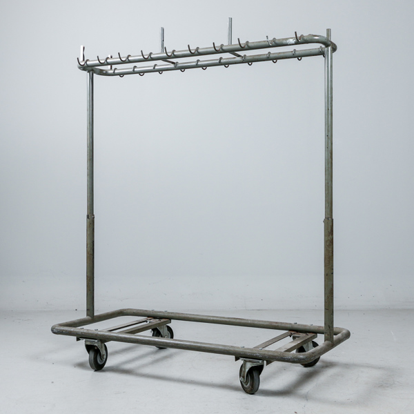 Klädhängare, Industrimodell, på hjul