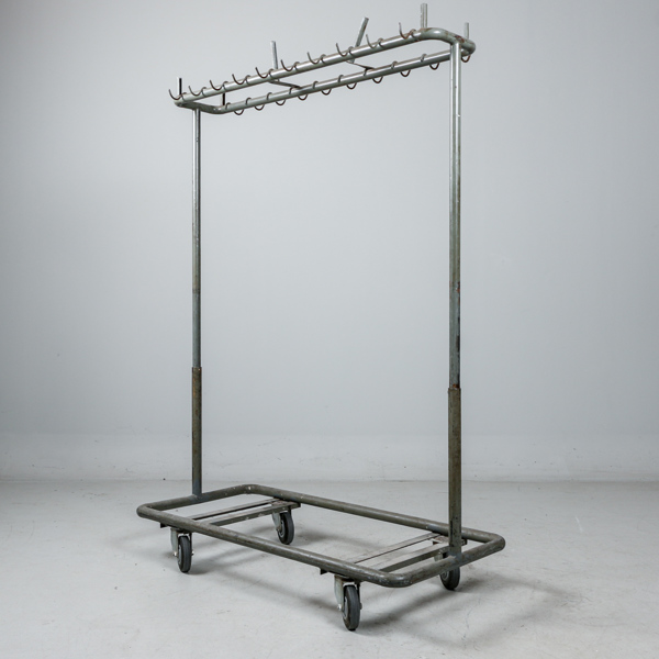 Klädhängare, Industrimodell, på hjul