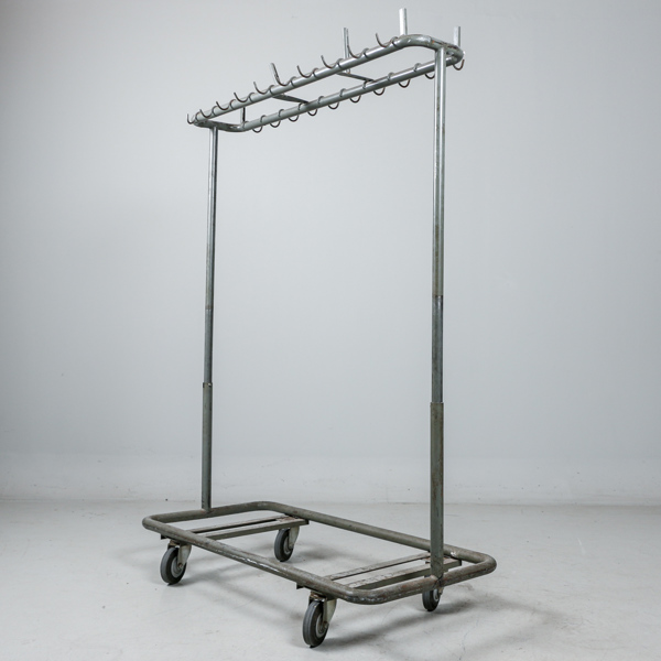 Klädhängare, Industrimodell, på hjul