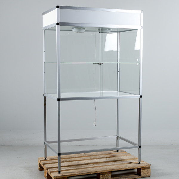 Monter /vitrin, med belysning, låsbart