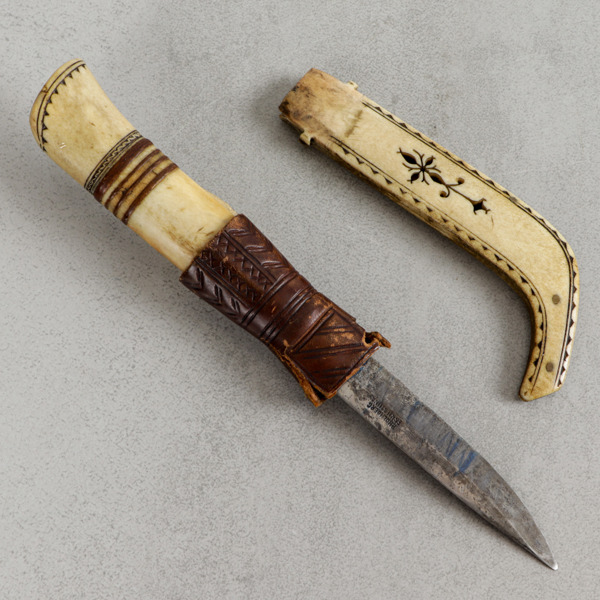 Kniv, samiskt hantverk
