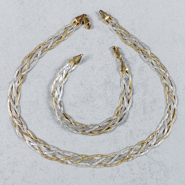 Halsband och armband i sterling silver, mm