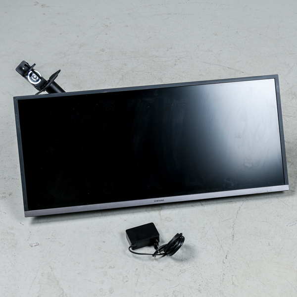 Skärm, Samsung, typ S34J550WQ