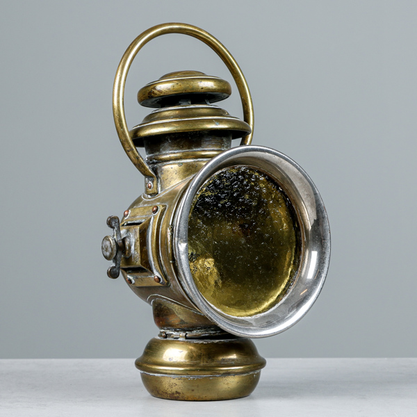 Äldre Billykta, mässing, 1910-tal