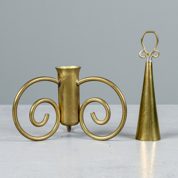 Lars Holmström, ljusstake, Arvika, samt ljussläckare, mässing