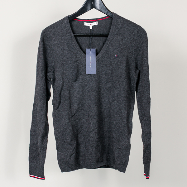 Stickad v-ringad tröja, dam strl s, oanvänd