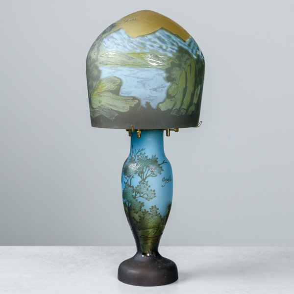 Bordslampa, Gallé-stil